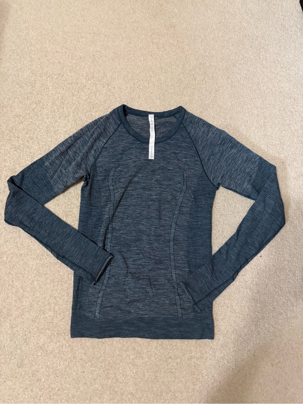 lululemon athletica Heathered Navy Long-Sleeve Seamless Crew